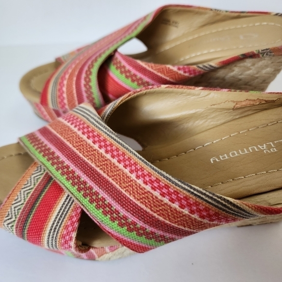 Chinese Laundry Drama Peep Toe 4" Heel Crossover Strap Wedge Size 8 - Picture 7 of 13